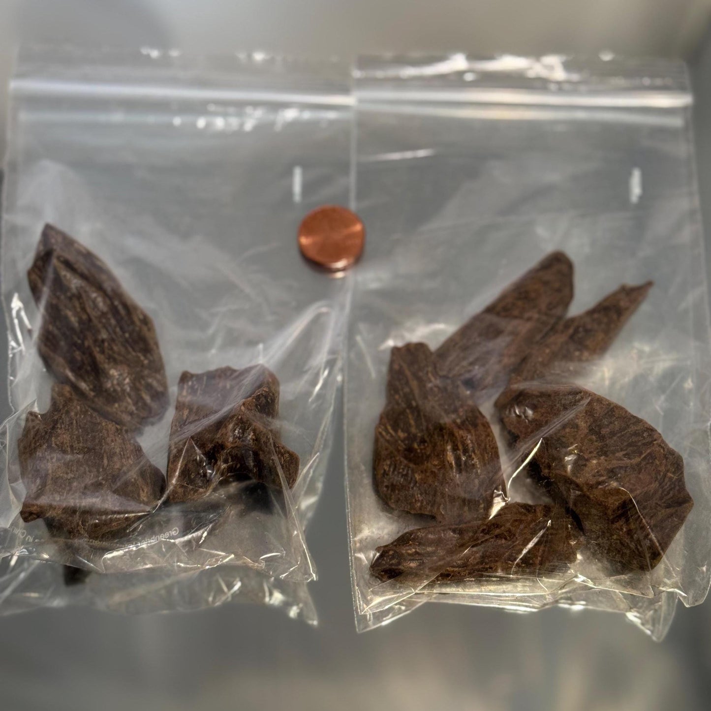 Natural Kalimantan Azrak Oud Quality Affordable Agarwood | 25g Bag