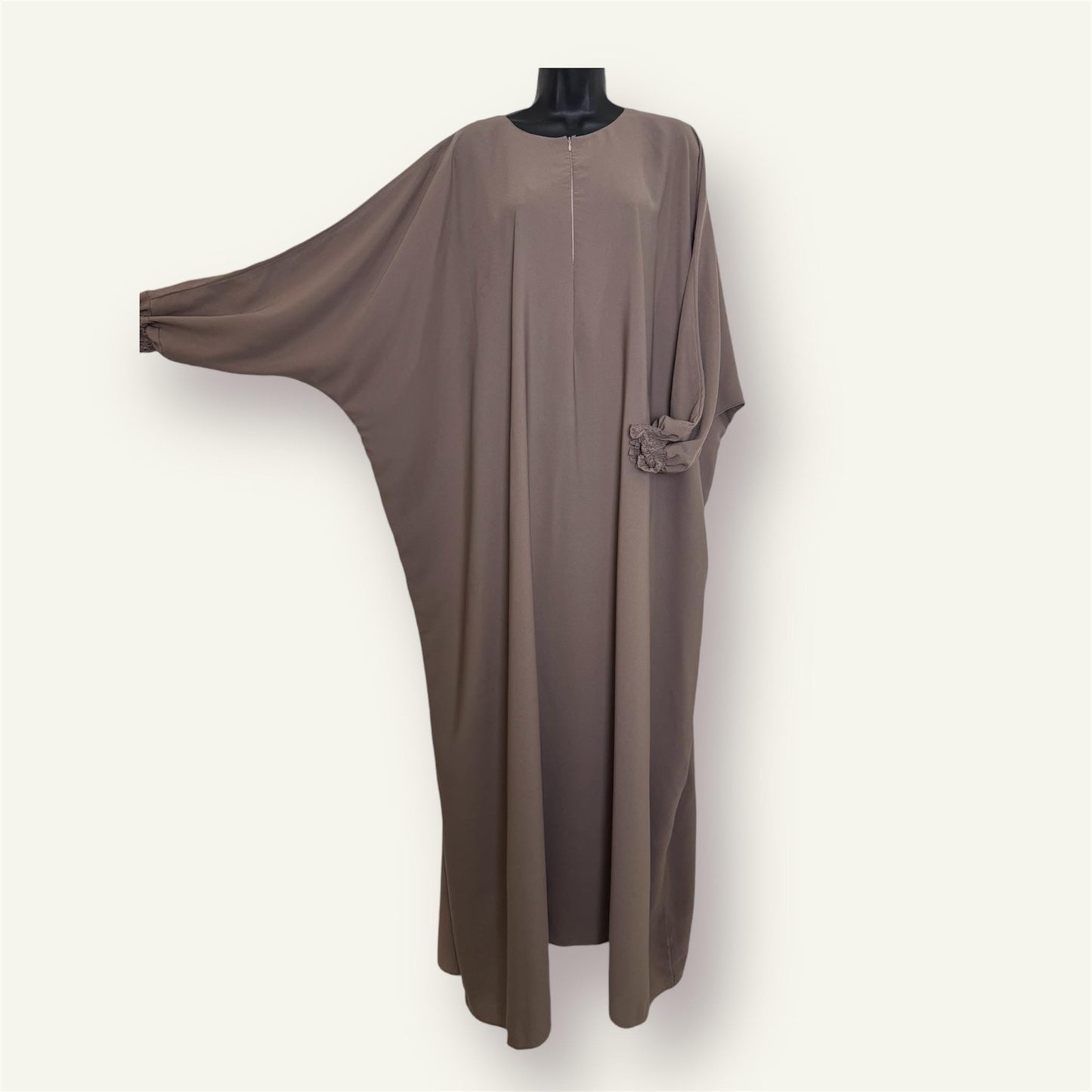Affordable Abaya with Elastic Cuff Sleeves Loose Modest, Sunnah Dress, Saudi design, Dubai
