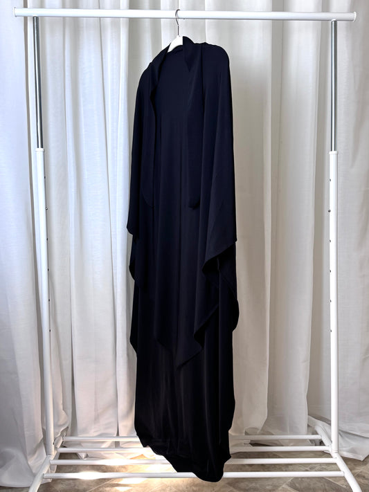 Black jersey khimar, modest lightweight hijab with extra coverage, US based.